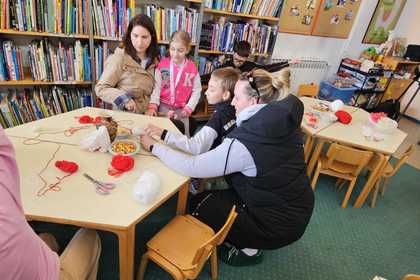 Работилница за мартеници в Загреб